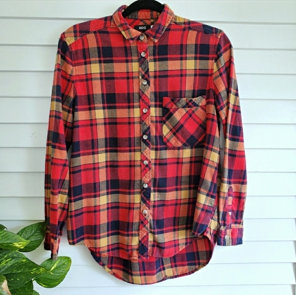 BDG Tops - BDG Plaid Button Down Long Sleeve Shirt XS Fall